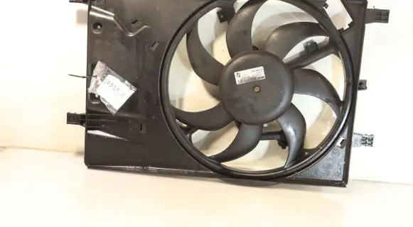 Fiat Punto Evo Air conditioning (A/C) fan (condenser) 