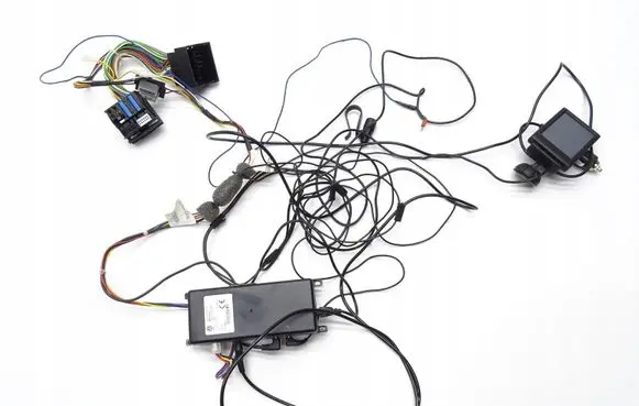Volkswagen PASSAT B6 Bluetooth control unit module 000051473A