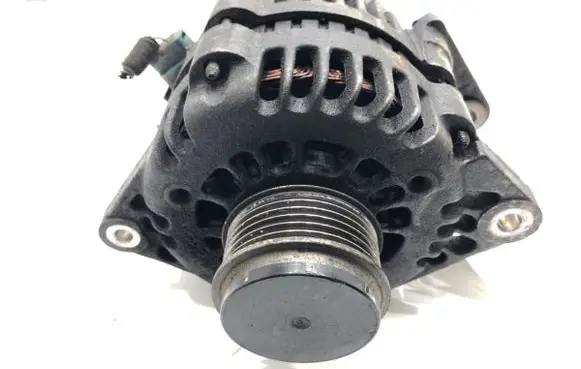 Opel Astra H Generator/alternator 8980311541