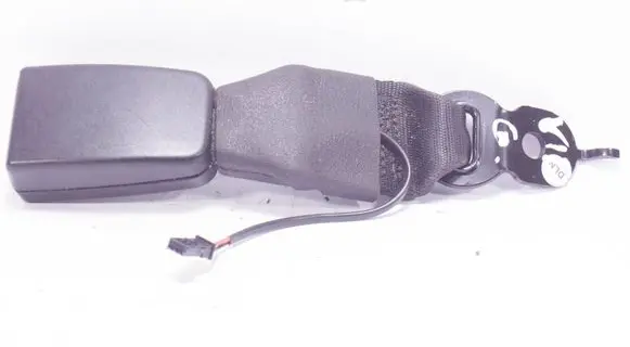 BMW 5 F10 F11 Middle seatbelt buckle (rear) 7243275 34088414D B040311Z