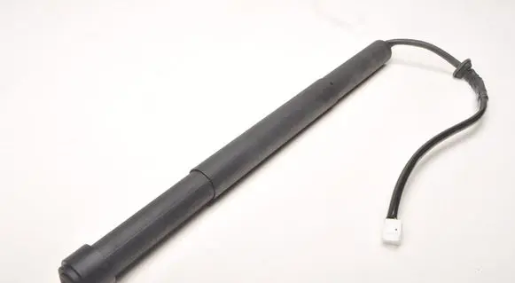 Toyota Yaris Cross Tailgate strut 68920-52030