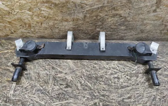Jaguar XK8 - XKR Front bumper cross member