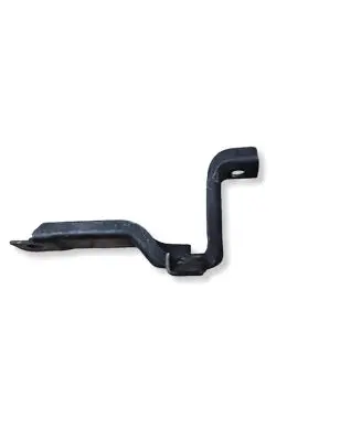 Audi A6 S6 C6 4F Fuel pump bracket 059130180E