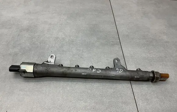 Fuel main line pipe