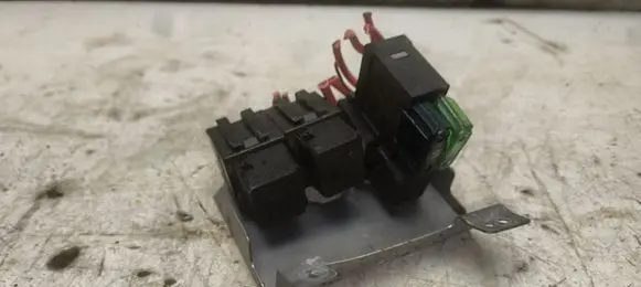 Mercedes-Benz ML W163 Other relay A0025421519