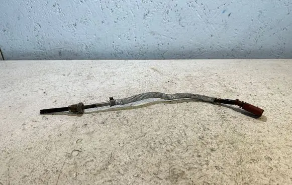 Audi A4 S4 B8 8K Exhaust gas temperature sensor 059906088M