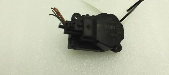 Chevrolet Cruze Air flap motor/actuator 52433779R0