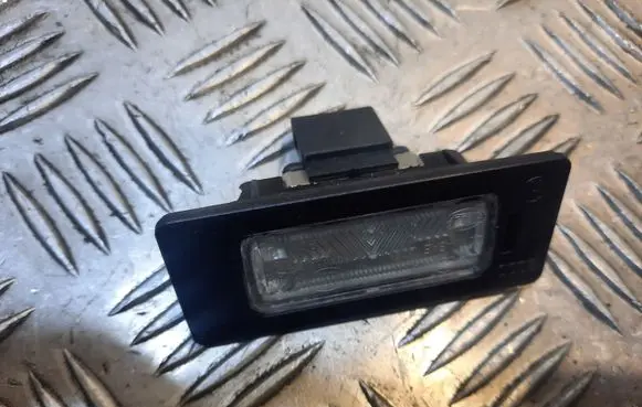 Audi A5 8T 8F Number plate light 8T0943021