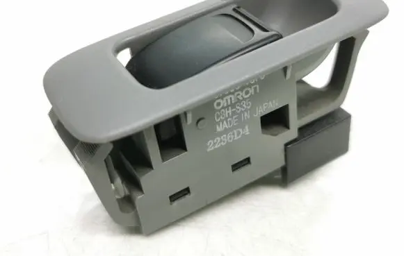 Suzuki Grand Vitara II Electric window control switch 3799575f0 C8hs35 2236d4