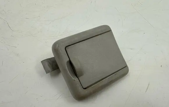 Volkswagen PASSAT B6 Cargo luggage net fixing mount 1T0861304M