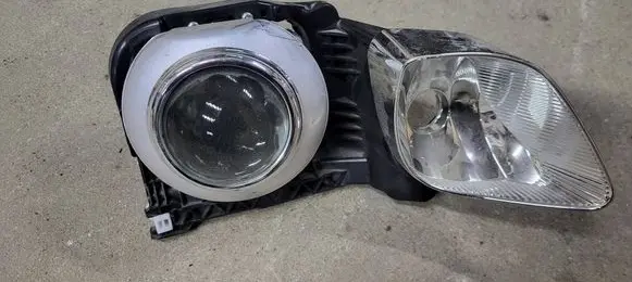 Volvo XC60 Headlight part 90068994 111016