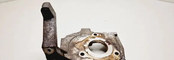 Peugeot 307 Fuel pump bracket 9654959880