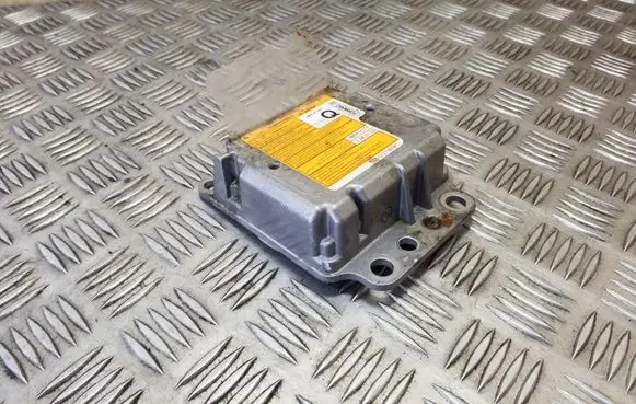 Nissan Juke I F15 Airbag control unit/module 988201KC1A 0285011033