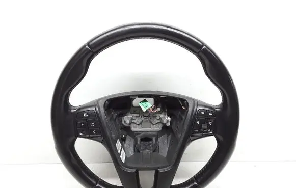 Volvo V40 Steering wheel P31250592