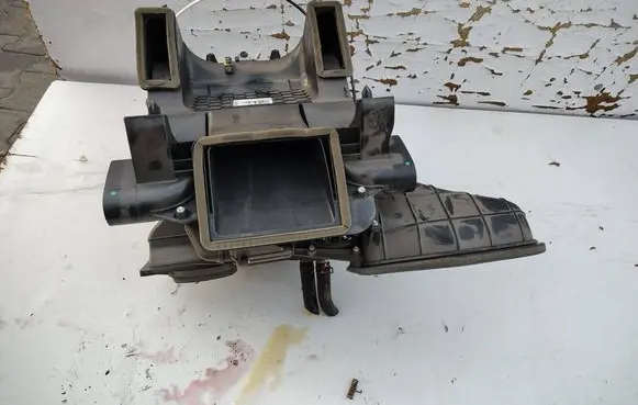 Dacia Dokker Interior heater climate box assembly 272704724R-C
