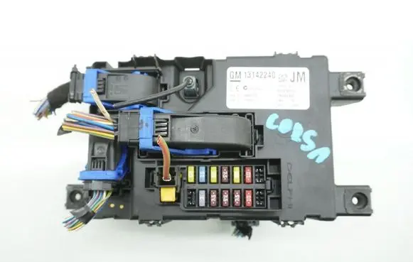 Opel Corsa D Fuse box set 13142240