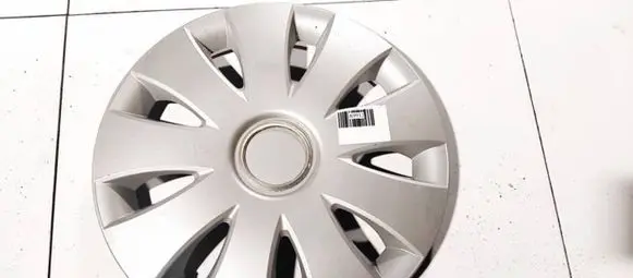 Nissan Note (E11) R15 wheel hub/cap/trim 