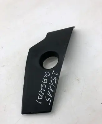 Nissan Qashqai J12 Rear/tail light trim molding 