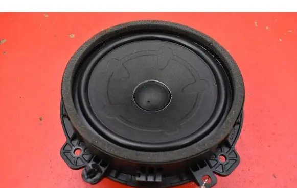 KIA Sportage Subwoofer speaker 96330R2000