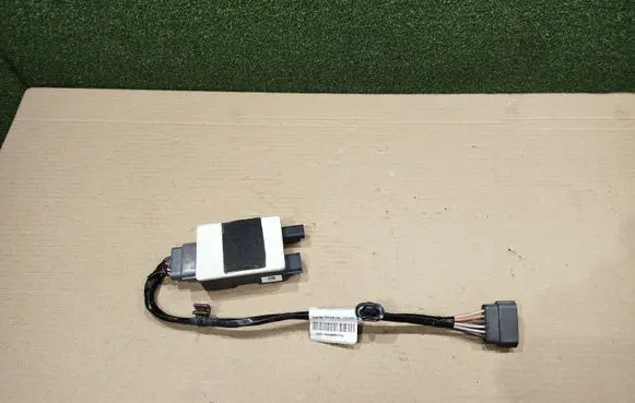 Renault Master III Fuel injection pump control unit/module 169107893R 0261100001