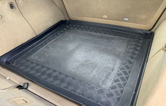 Mercedes-Benz ML W164 Rubber trunk/boot mat liner 192701