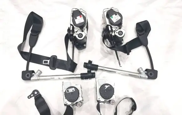 Volkswagen ID.4 Set of seat belts 11B857705Q 11B857706Q 11B857805