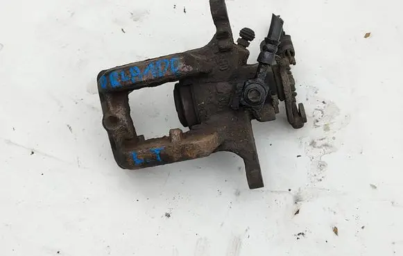 Chevrolet Orlando Rear brake caliper