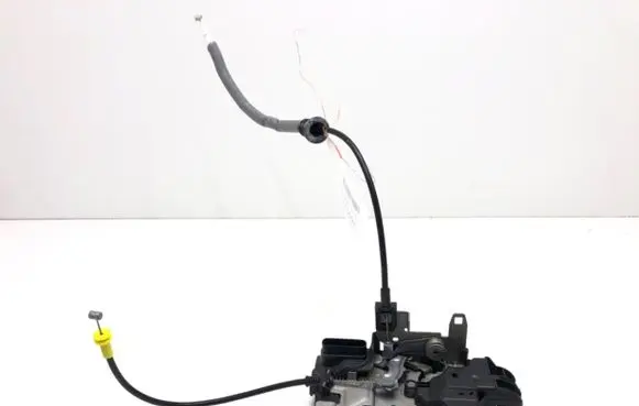 Volvo XC60 Front door lock 31462456