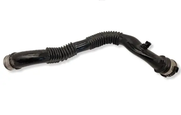 BMW 1 E81 E87 Intercooler hose/pipe 7797481