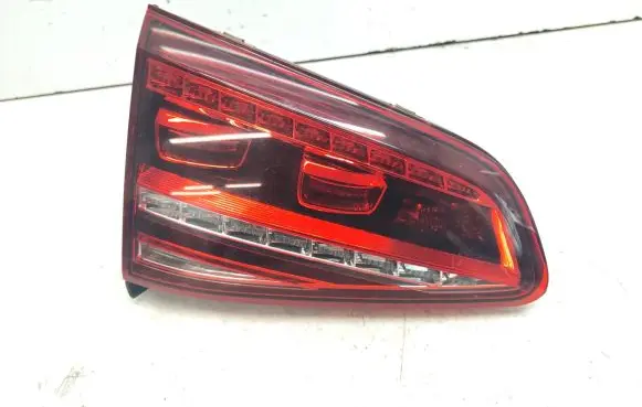 Volkswagen Golf VII Tailgate rear/tail lights 5G0945307F 81240101