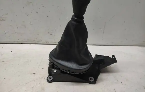 Nissan Qashqai Gear shifter/selector JD200