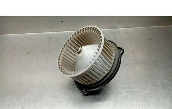 Suzuki Swift Cultus Heater fan/blower 194000-0650