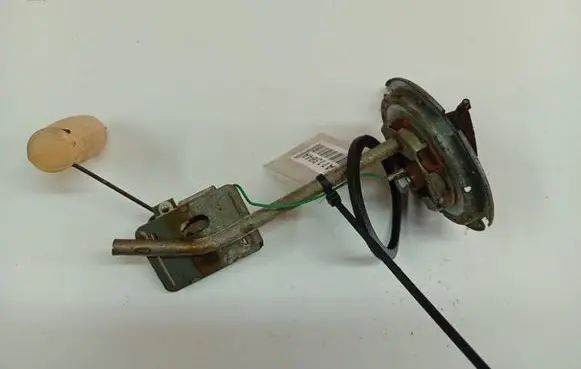 Ford Fiesta Fuel level sensor