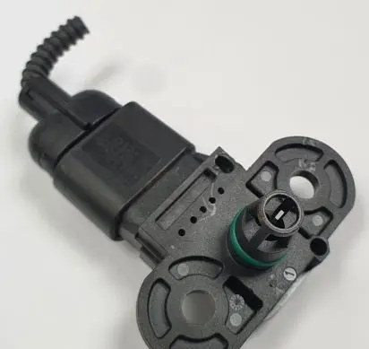 Porsche Cayenne (92A) Air pressure sensor 0261230081