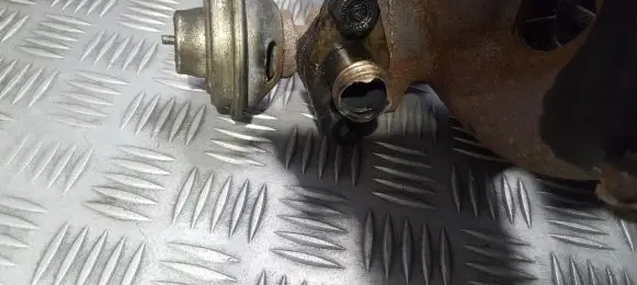 Alfa Romeo 156 EGR valve