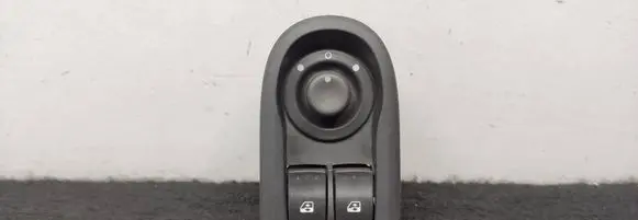 Renault Master III Electric window control switch 1007479