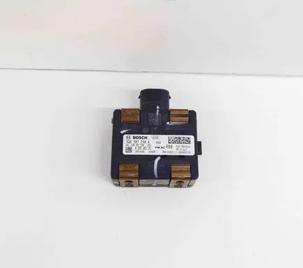 Audi Q3 F3 Distronic sensor radar 3Q0907590 0203303191