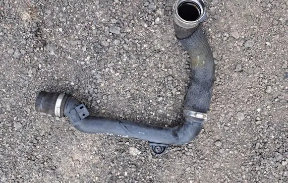 Ford Escape III Air intake hose/pipe 3419