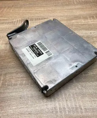 Toyota Prius (XW20) Engine control unit/module ECU 8966147120 2751005471