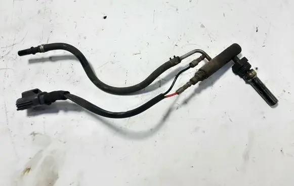 Ford Kuga II Fuel injector CV619T540AA