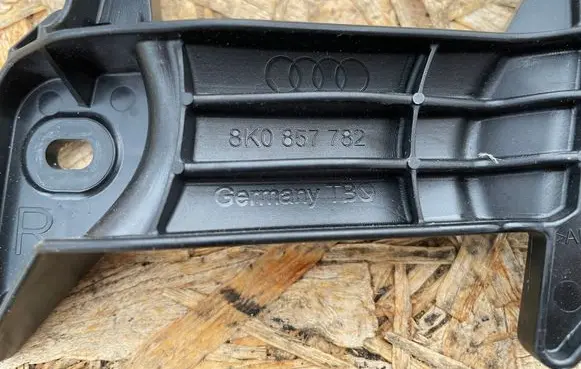 Audi A5 8T 8F Other interior part 8K0857782