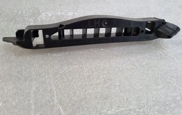 Front bumper foam support bar