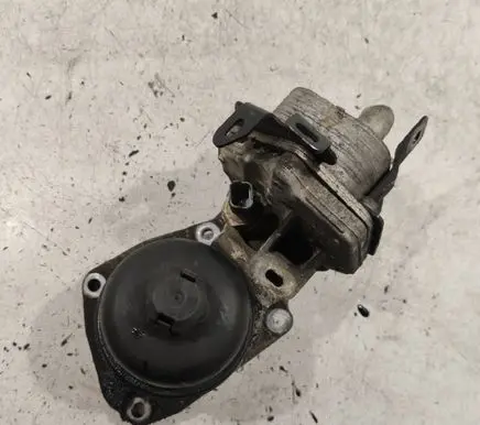 Peugeot 607 Oil filter mounting bracket 9682632980
