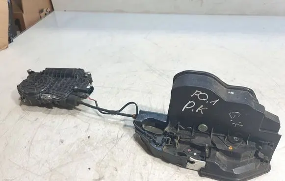 BMW 7 F01 F02 F03 F04 Front door soft close latching motor 4153309800 7185687