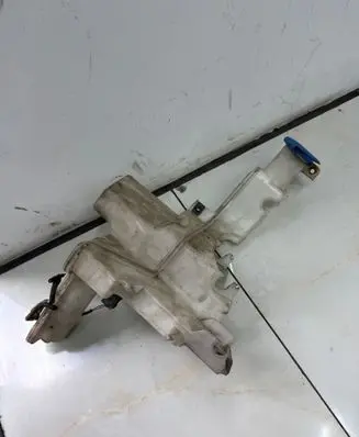 Volkswagen PASSAT B6 Windshield washer fluid reservoir/tank 3C0955453