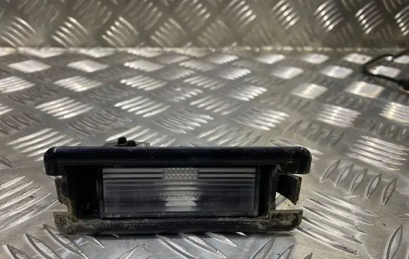 Mitsubishi Space Star Number plate light