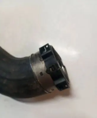 Volvo V60 Intercooler hose/pipe 31657734