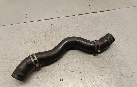 KIA Ceed Coolant pipe/hose 