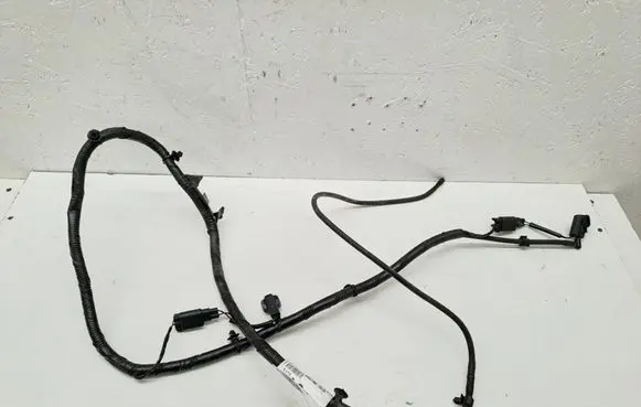 Ford Transit Courier Windshield washer spray nozzle ET7617666A ET7614297