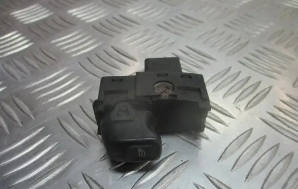 Volvo XC70 Electric window control switch